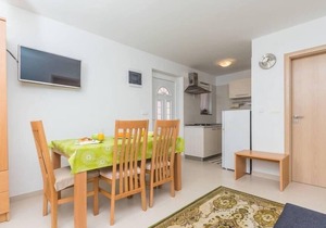 Holiday apartment Klimno for 1 - 4 persons with 1 bedroom - Twin house