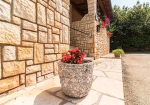 Holiday apartment Ližnjan for 1 - 5 persons with 2 bedrooms - Holiday apartment