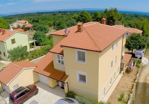 Holiday apartment Ližnjan for 1 - 4 persons with 1 bedroom - Holiday apartment
