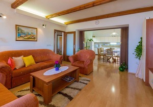 Holiday apartment mit Klimaanlage und Terrasse