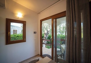 Holiday Apartment "orchidea" with swimming pool and private beach -2