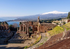 Holiday apartment Taormina for 1 - 6 persons with 3 bedrooms - Holiday apartment