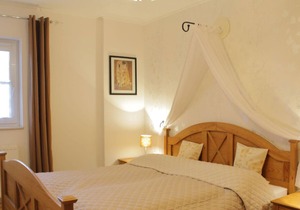 Holiday apartment Triftern for 2 - 4 persons with 2 bedrooms - Holiday apartment in one or multi-fam