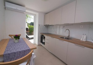 Holiday apartment Veli Losinj for 1 - 3 persons - Holiday house