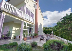 Holiday apartment with Pool