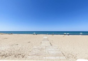 Holiday Beach
