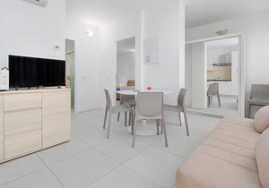 Holiday Home "Cormorani - Appartamento 3" Near the Beach with Sea View & Garden