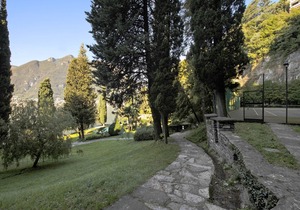 Holiday Home "Residence La Cava Bilocale B" with Lake View, Shared Pool & Wi-Fi