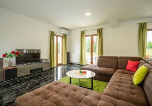 Holiday Home Villa Frankovići by Interhome