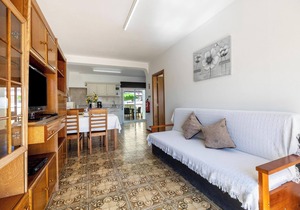 Holiday Home Villas Brites nº5 with Open Terrace, Shared Pool & Wi-Fi