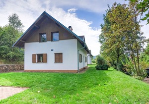 Holiday home with a convenient location in the Giant Mountains for summer & winter!