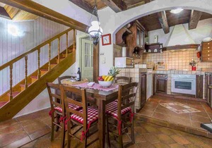 Holiday home with whirlpool and air conditioning
