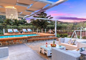 Holiday house Agios Nikolaos for 1 - 7 persons with 2 bedrooms - Holiday home