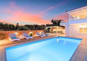 Holiday house Agios Nikolaos for 1 - 9 persons with 3 bedrooms - Holiday house
