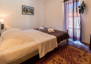 Holiday house Drivenik for 2 - 6 persons with 3 bedrooms - Holiday home