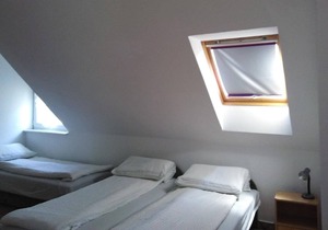 Holiday house Balatonmáriafürdõ for 1 - 7 persons with 3 bedrooms - Holiday home