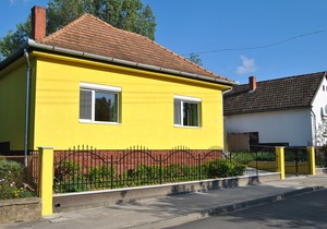 Holiday house Szõlõsgyörök for 1 - 7 persons with 3 bedrooms - Holiday home