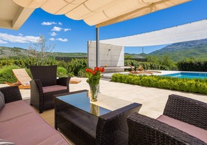 Holiday house with private pool for 11 persons approx. 285 m² in Dugopolje, Dalmatia (Mosor)