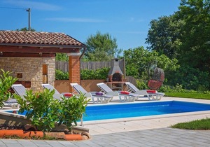 Holiday house with pool 3 bedrooms and panoramic view