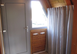 Holiday house with modern and new equipment, for families, near the beach, WiFi
