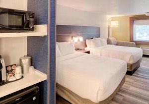 Holiday Inn Express Newberg - Wine Country
