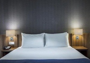 Holiday Inn Express Rotterdam - Central Station by IHG