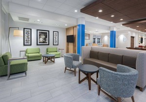Holiday Inn Express & Suites - Bryan, an IHG Hotel