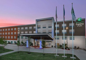 Holiday Inn Express & Suites - Bryan, an IHG Hotel