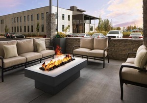 Holiday Inn Express & Suites - Portland Airport - Cascade Stn