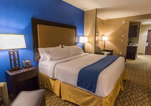Holiday Inn Express Thunder Bay