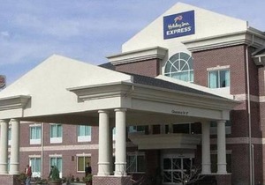 Holiday Inn Express & Suites Carrollton, an IHG Hotel