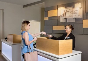 Holiday Inn Express & Suites - McAllen - Medical Center Area, an IHG Hotel
