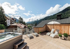Holiday Apartment "Dui Residenz Bun Sté" with Mountain View, Whirlpool & Garden