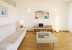 Holiday rental apartment with swimming pool in Begur, Aiguablava