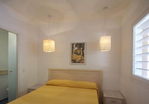 Holiday rental apartment with swimming pool in Begur, Aiguablava