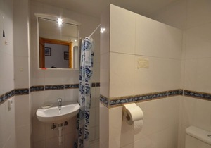 Holiday rental apartment with swimming pool in Begur, Sa Tuna