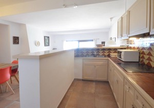 Holiday rental apartment with swimming pool in Begur, Sa Tuna