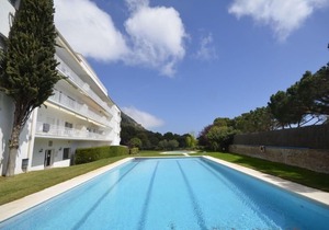 Holiday Rental Apartment With Swimming Pool in Begur, Aiguablava