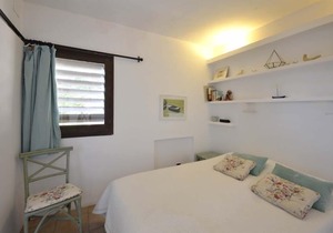 Holiday rental apartment with swimming pool in Begur, Aiguablava