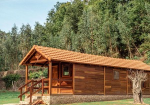 Homerez - Chalet for 2 ppl. with shared pool at Branca - Albergaria-a-Velha