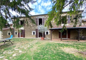 Homerez - Amazing house for 16 ppl. with garden and terrace at Mouterre-Silly