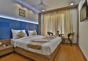 Hotel Ambience Inn