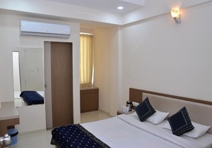 HOTEL ANANYA