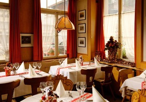 Hotel Bären - INCL. LIFT PASS Double room/addl. bed, shower/wc (max. 2 adults 1 child), HB