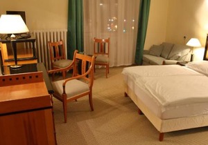 Hotel Centrál