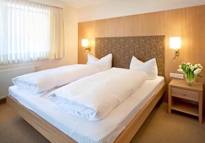 Hotel ∙ Hotel Apartments Neuhaus - INCL. LIFT PASS Apartment, sleeps 4 (approx. 55 m², max. 3 adults 1 child), SC