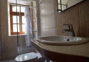 Hotel Kalemi 2