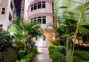 Hotel Top Five
