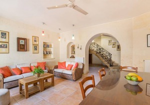 House ∙ 3 bedrooms ∙ 7 guests
