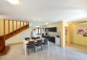 House 376/856 (Istria - Sveti Lovreč), 18000m from the beach